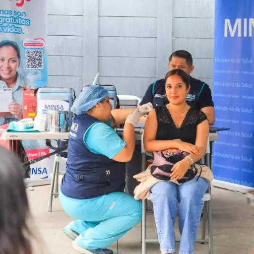 Gobierno de Perú declara emergencia sanitaria por brote de sarampión en 14 regiones