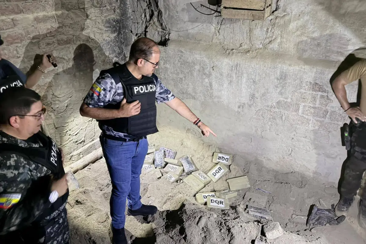 La droga en Ecuador volvió al centro de atención tras el hallazgo de una caleta subterránea