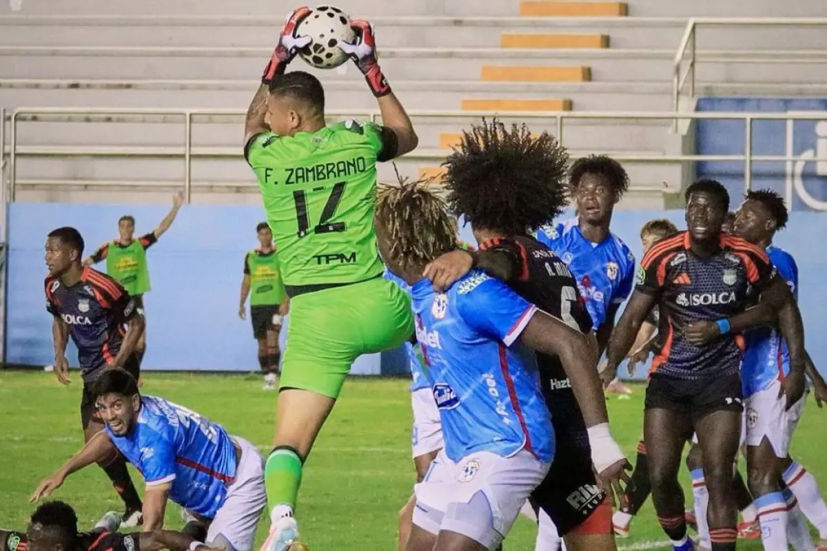 Emelec y Manta empatan sin goles en el estadio Jocay por la fecha 14 de la LigaPro.