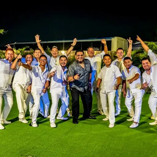La orquesta manabita El Combo de Darwin estrena dos temas inéditos en su “Volumen 20”