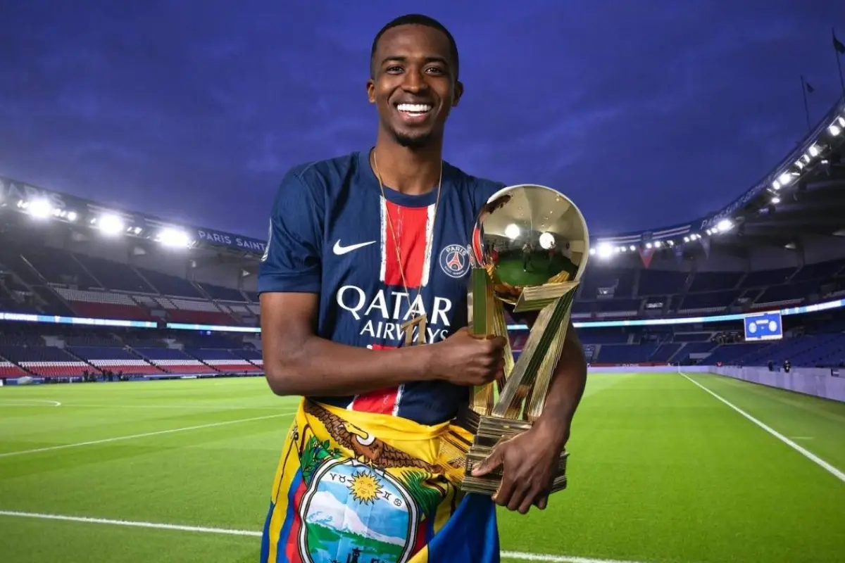 El ecuatoriano Willian Pacho había logrado la Ligue 1 también la temporada pasada