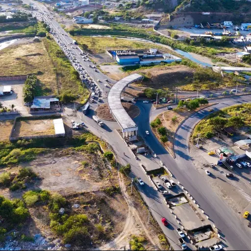 Proyecto Manta-Colisa se divide en dos fases: calzada avanza y Cuarto Puente requiere ajustes técnicos