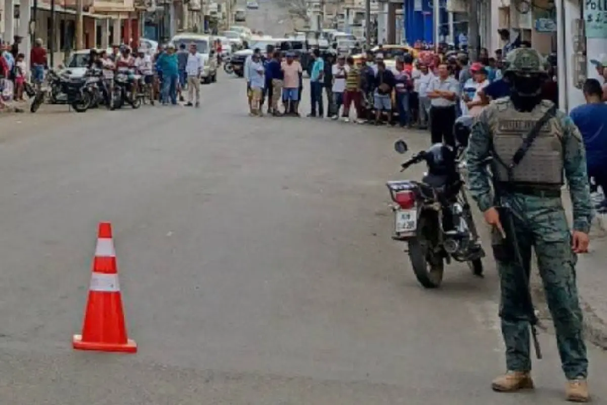 Tras la balacera agentes de las Fuerzas Armadas se desplegaron en Jipijapa para brindar seguridad., Foto: El Diario