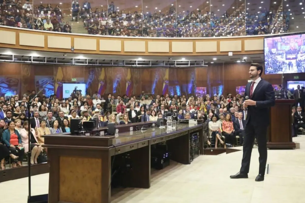 Observatorio Legislativo identifica baja autonomía y deudas en fiscalización tras primer año de la Asamblea.