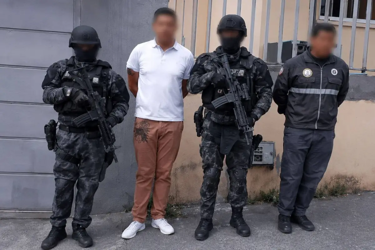 Uno de los detenidos que es acusado de integrar una red de falsificación de documentos., Captura de video