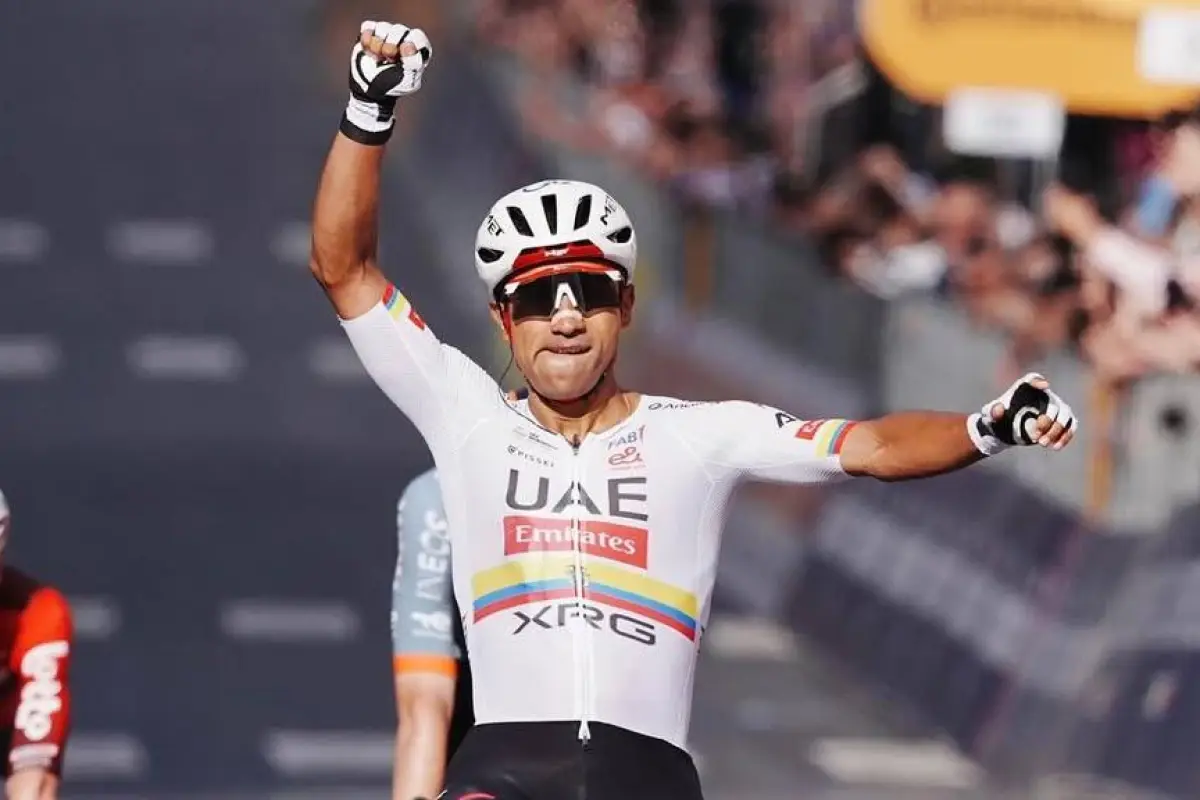 Jhonatan Narváez se adjudicó la cuarta etapa del Giro de Italia 2026,