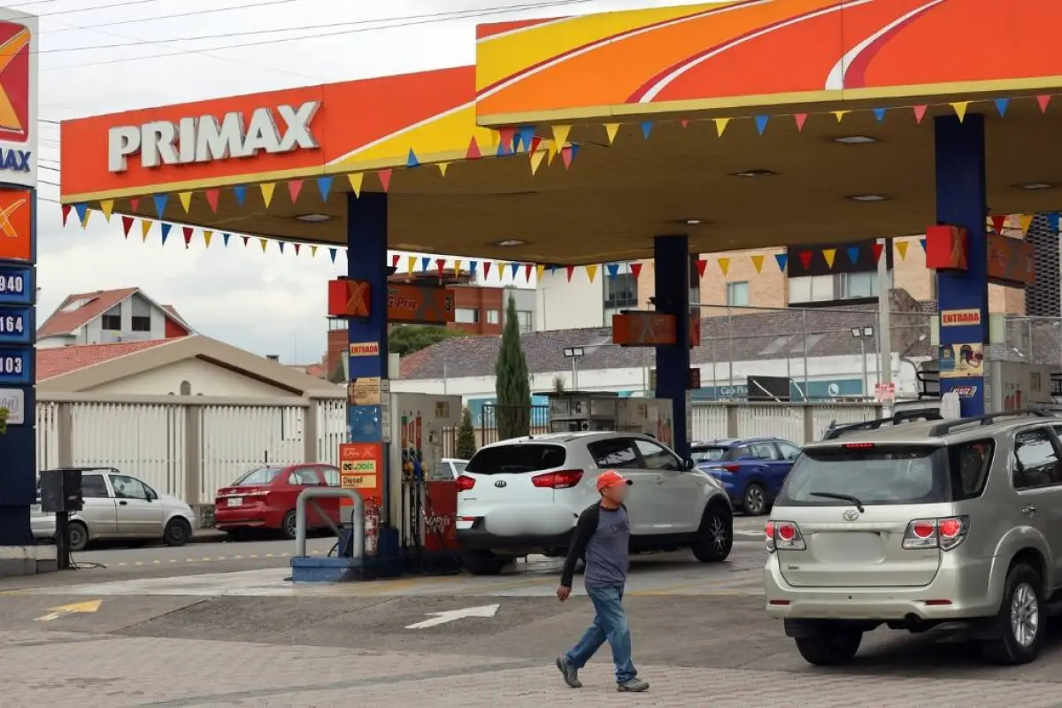 ¿Subirá la gasolina en junio? El dato clave sobre el sistema de bandas que se aplica en Ecuador y debes saber.
