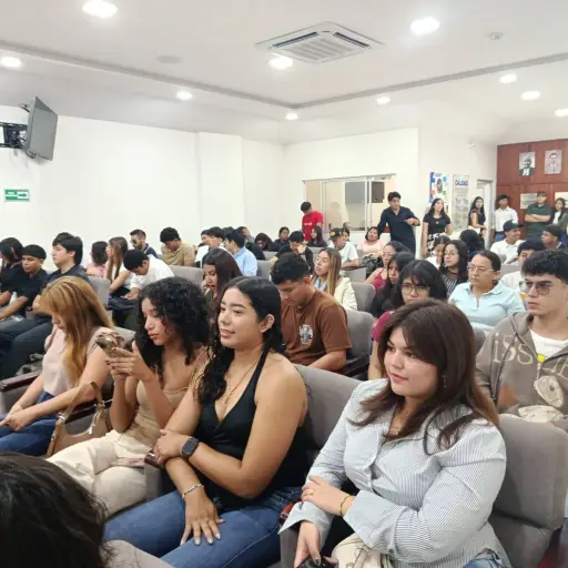 Nuevos alumnos inician el acompañamiento técnico a los 245 huertos familiares y comunitarios de Manta