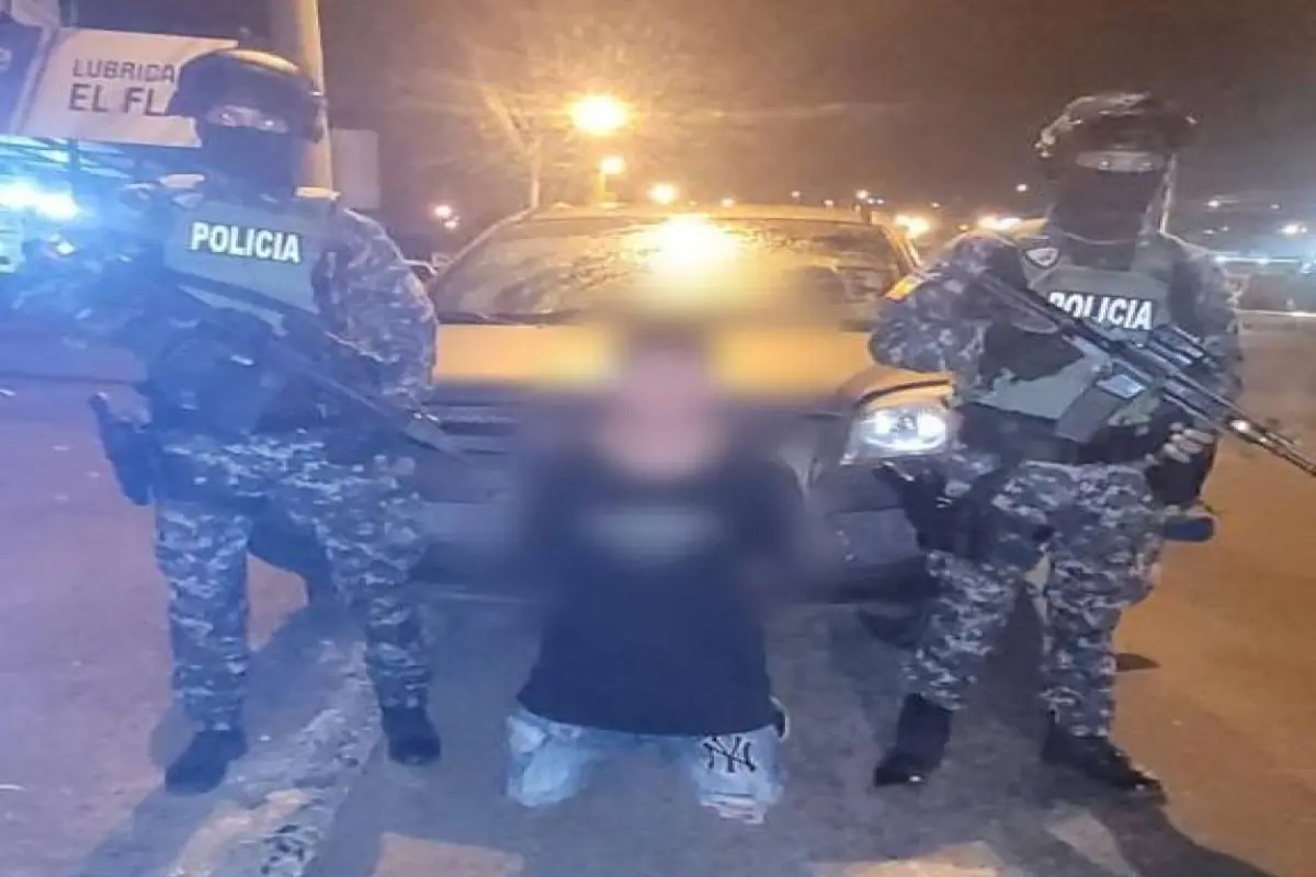 El conductor del carro quedó aprehendido para las investigaciones., Cortesía