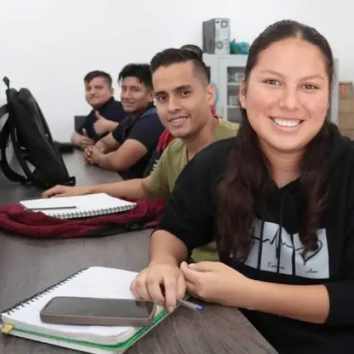 Ecuador amplía cupos e inversión en educación superior pública durante 2026