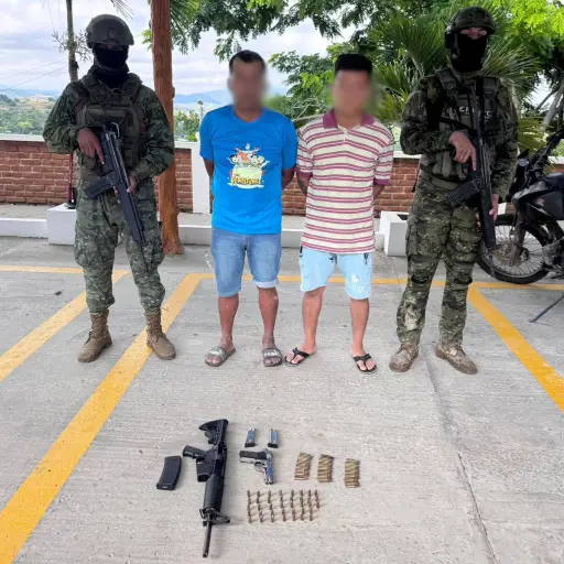 Decomisan armamento en Montecristi durante operativo militar