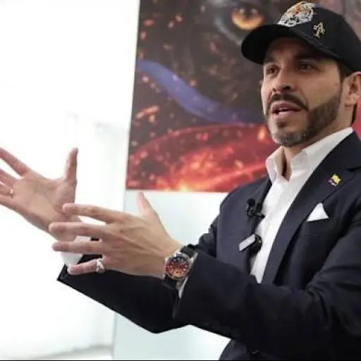 ¿Se le fue la mano? El fuerte insulto de un candidato presidencial a una periodista que sacude las elecciones en Colombia