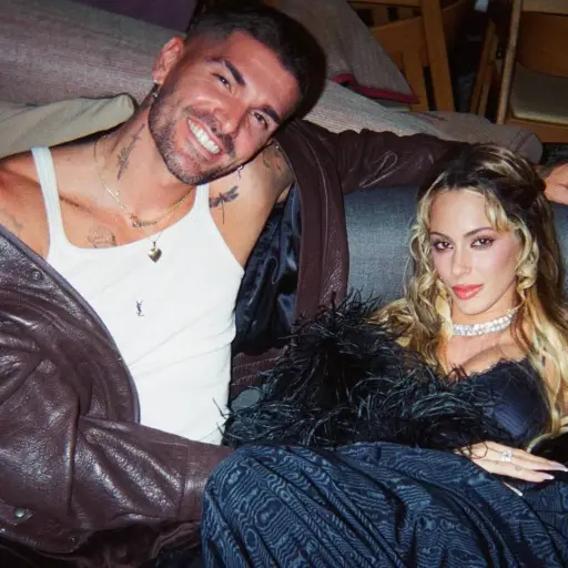 Así es el anillo de compromiso que Rodrigo De Paul le obsequió a Tini Stoessel