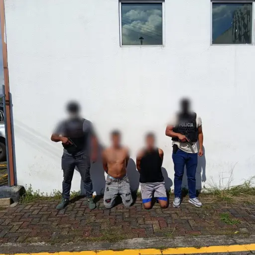 Rescatan a víctima de secuestro en Los Ríos