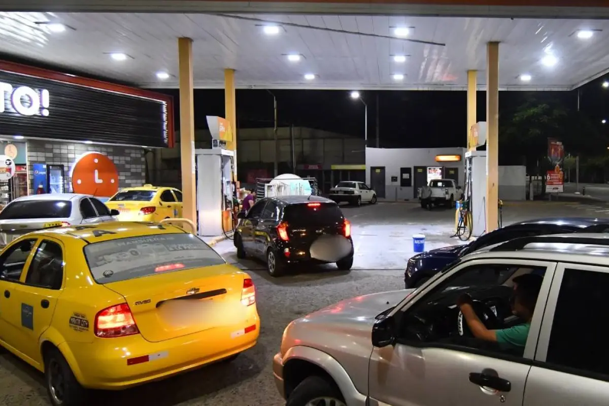 ¿Hay escasez de combustible en Ecuador? Esto encontró la ARCH en las estaciones de servicio de Quito.