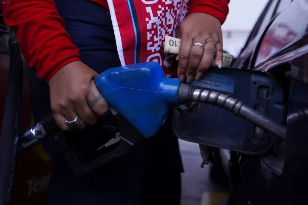 Ajuste del precio de la gasolina en Ecuador en mayo de 2026