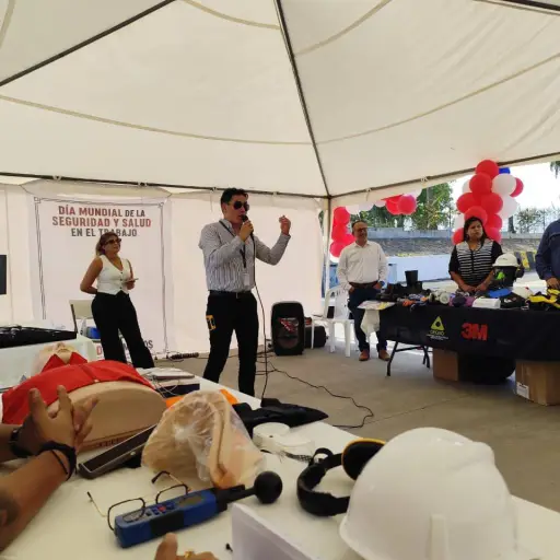 Instituto Luis Arboleda Martínez promueve prevención de riesgos laborales