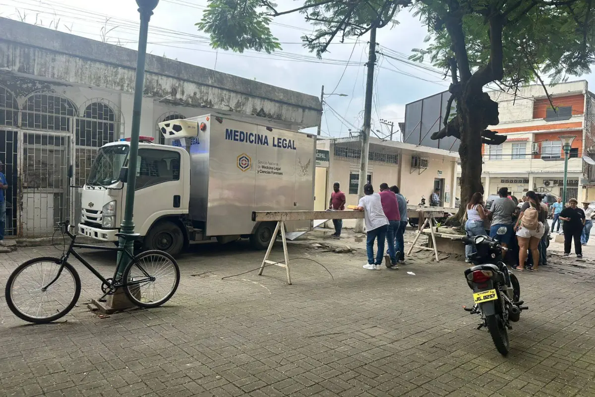 Los cuerpos fueron llevados a la morgue., Cortesía