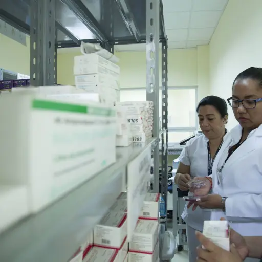 Ministerio de Salud Pública distribuye un millón de fármacos en hospitales de Guayas