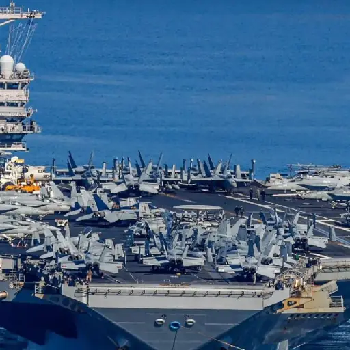 El portaaviones USS Gerald Ford retorna a Virginia tras completar 11 meses de despliegue