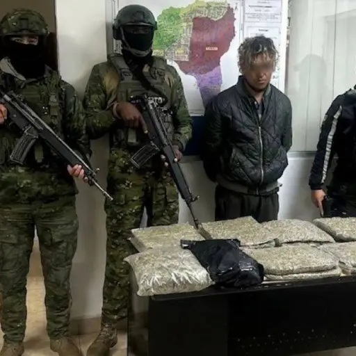 Alrededor de 10 kilos de droga fueron hallados al interior de una vivienda en Quito