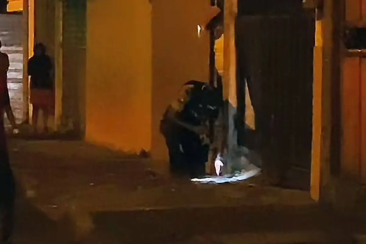 Al lugar llegó la Policía., Cortesía