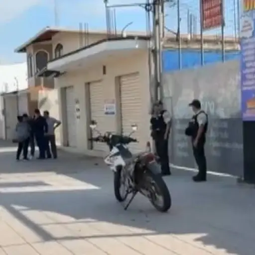 Sicarios ingresaron a una lavadora de carros, asesinaron a un hombre y dejaron a otro gravemente herido