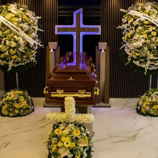 ¡Abrieron el ataúd y estaba vivo! El impactante caso del anciano que despertó en su propio velatorio en Brasil