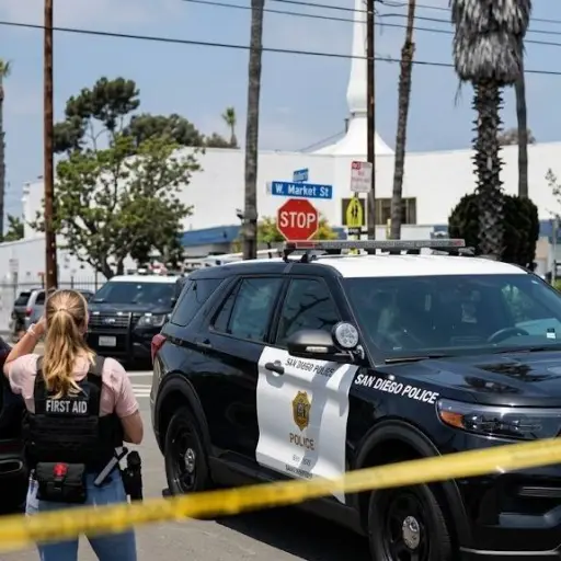 Policía identifica a los dos adolescentes autores del tiroteo en San Diego, California