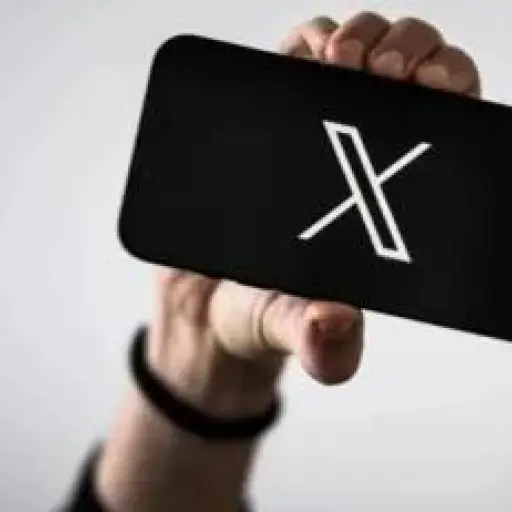 La red social X reduce el número de publicaciones diarias gratuitas