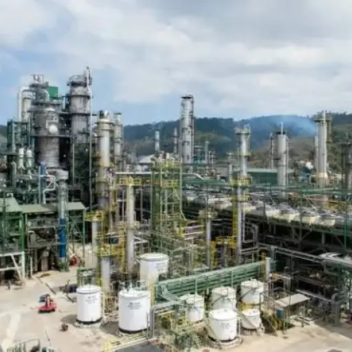 Esmeraldas reanuda producción de combustibles y proyecta fuerte aumento en derivados