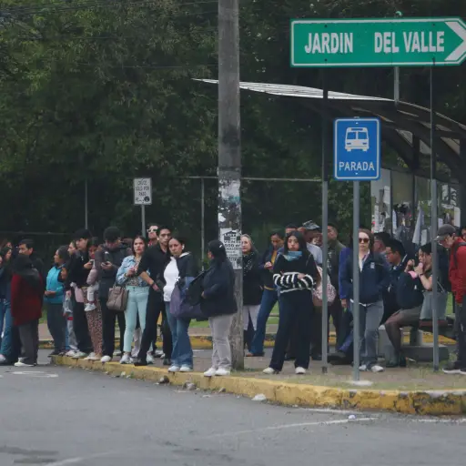 Quito: El transporte urbano restablece sus recorridos normales luego de una jornada paralizada 