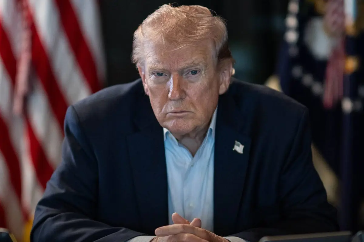 Donald Trump amenaza con intervenir militarmente en México.