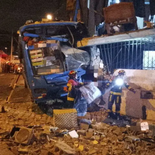 Iba a graduarse en dos días: conductor de bus ya fue enviado a prisión preventiva