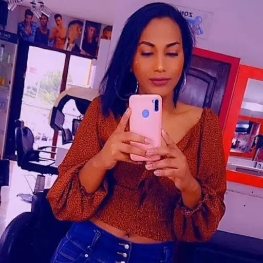 Hallan sin vida a mujer transexual en Manta y la Policía investiga su muerte