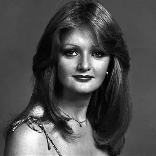 Bonnie Tyler fue sometida a una cirugía de emergencia en Portugal