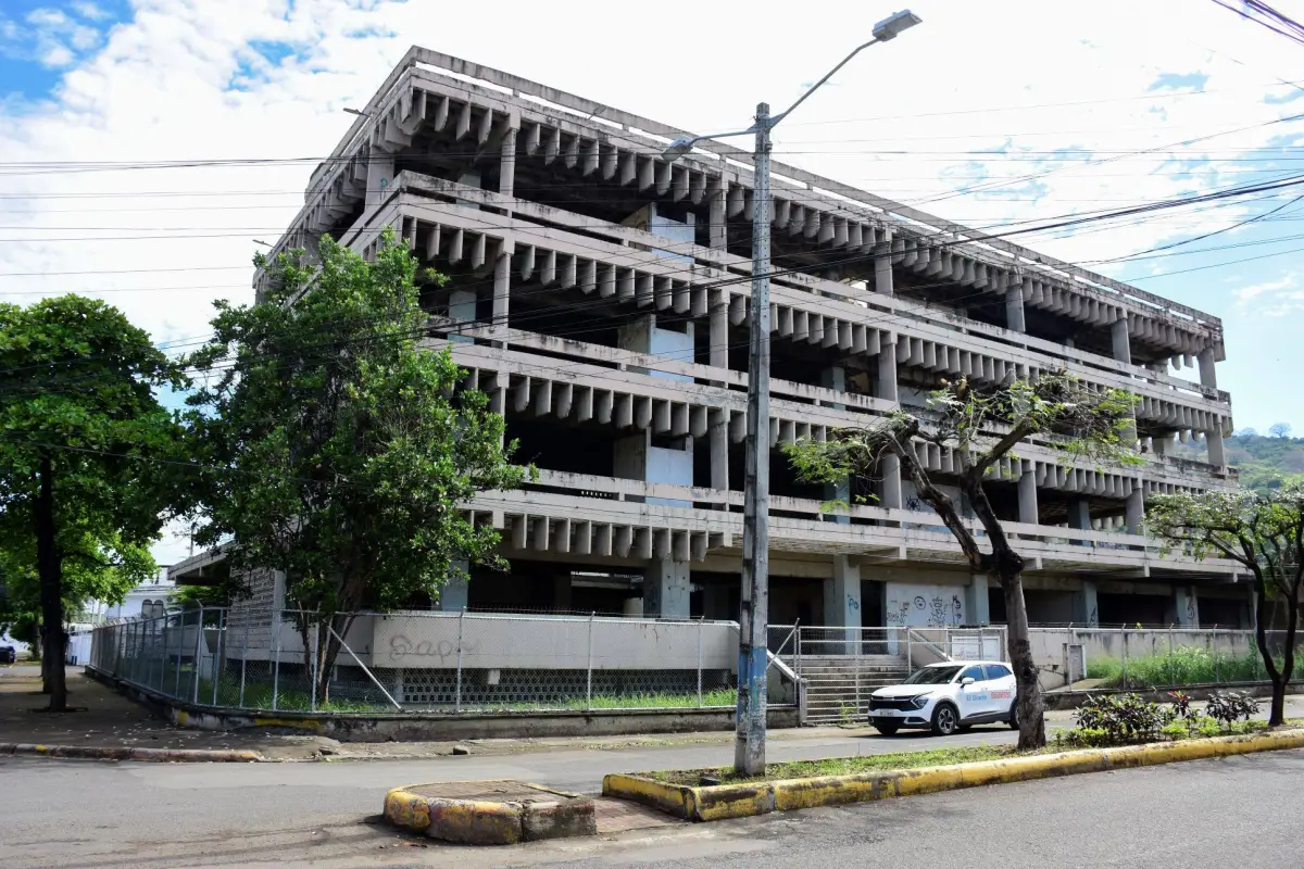 Los trabajos en el edificio del MAGP comprende rehabilitar el primer piso., El Diario
