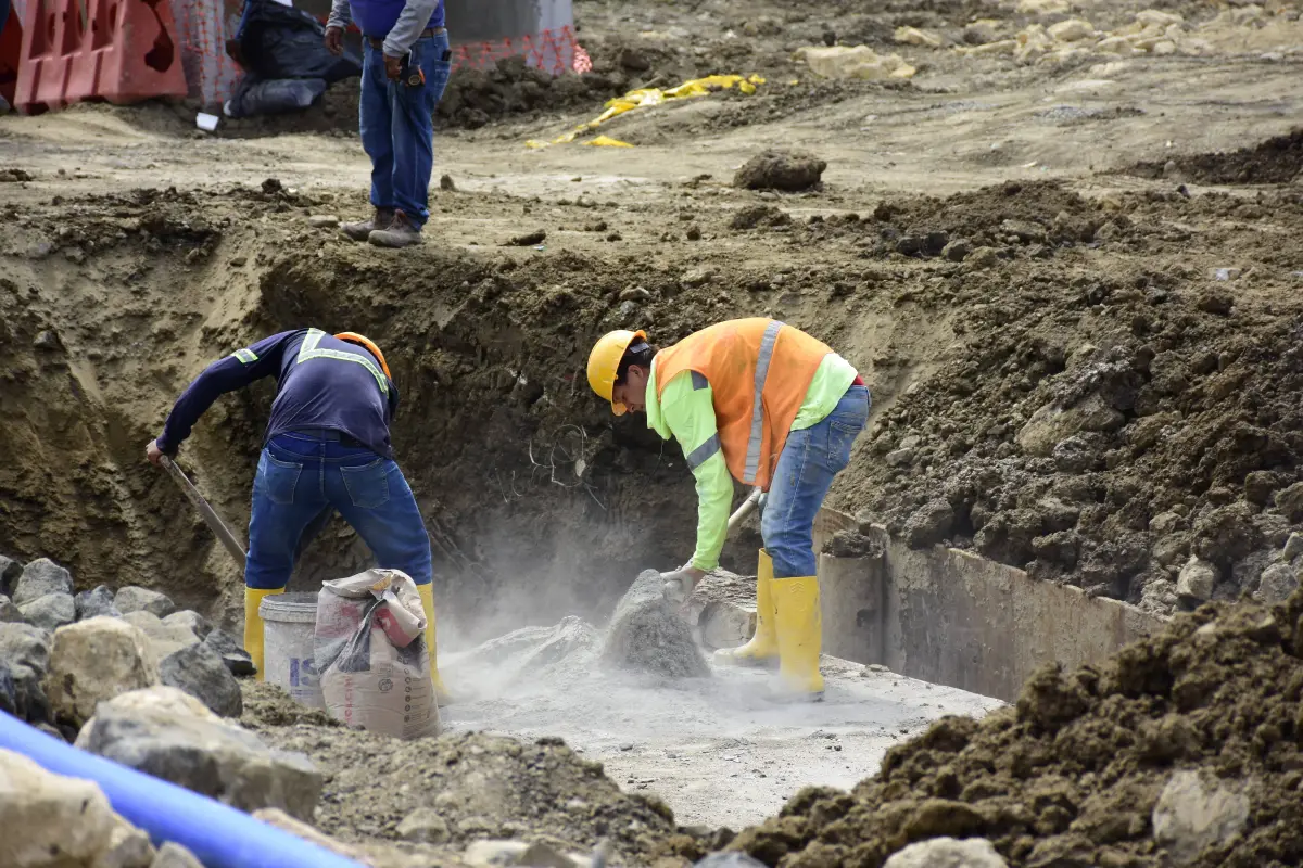 Los trabajos en la calle Rotaria, un componente del plan Megahidro, El Diario