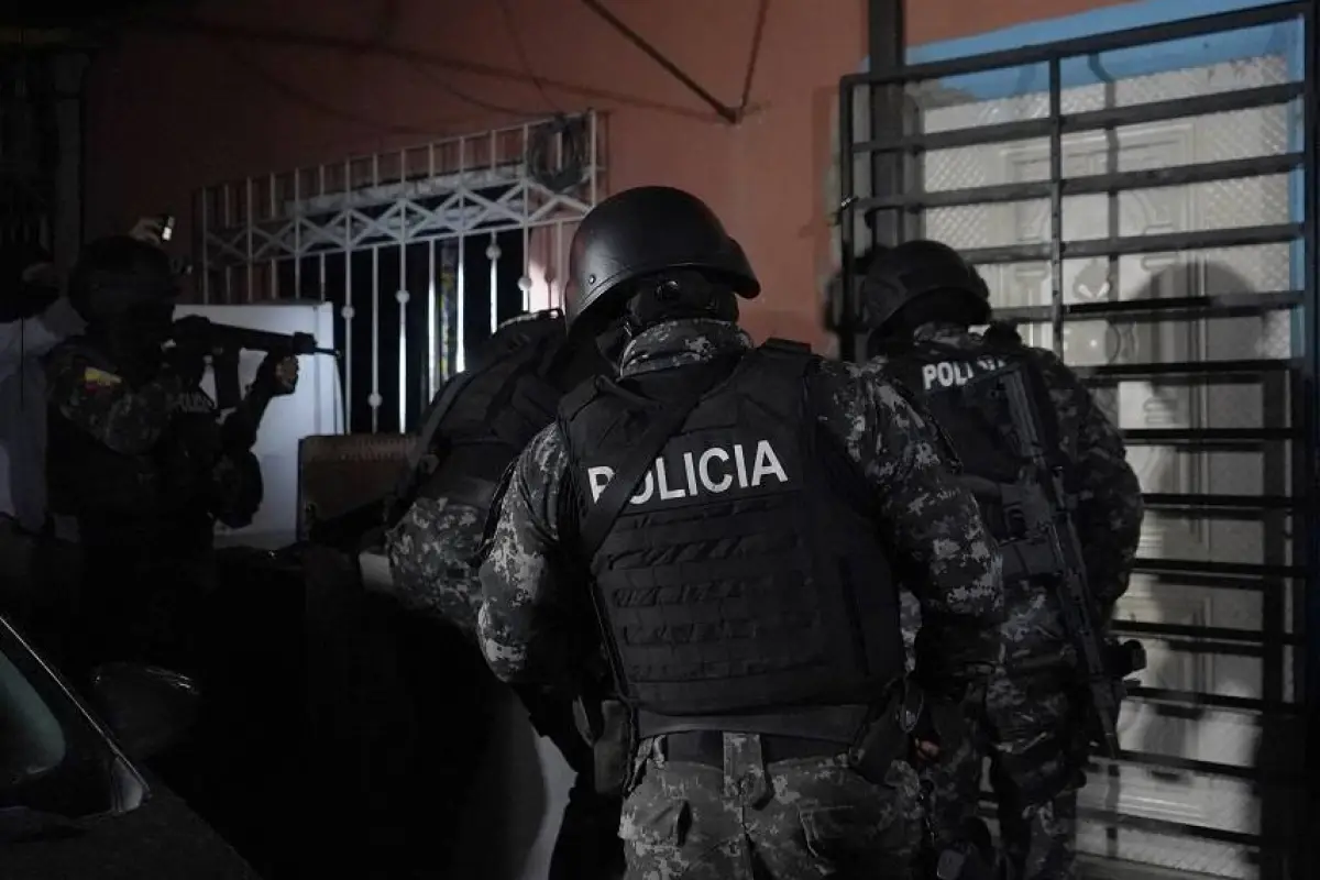 Los operativos incluyeron allanamienntos en varias viviendas de Guayaqil, Quito y Quevedo, informó la Policía., Foto: Apifoto