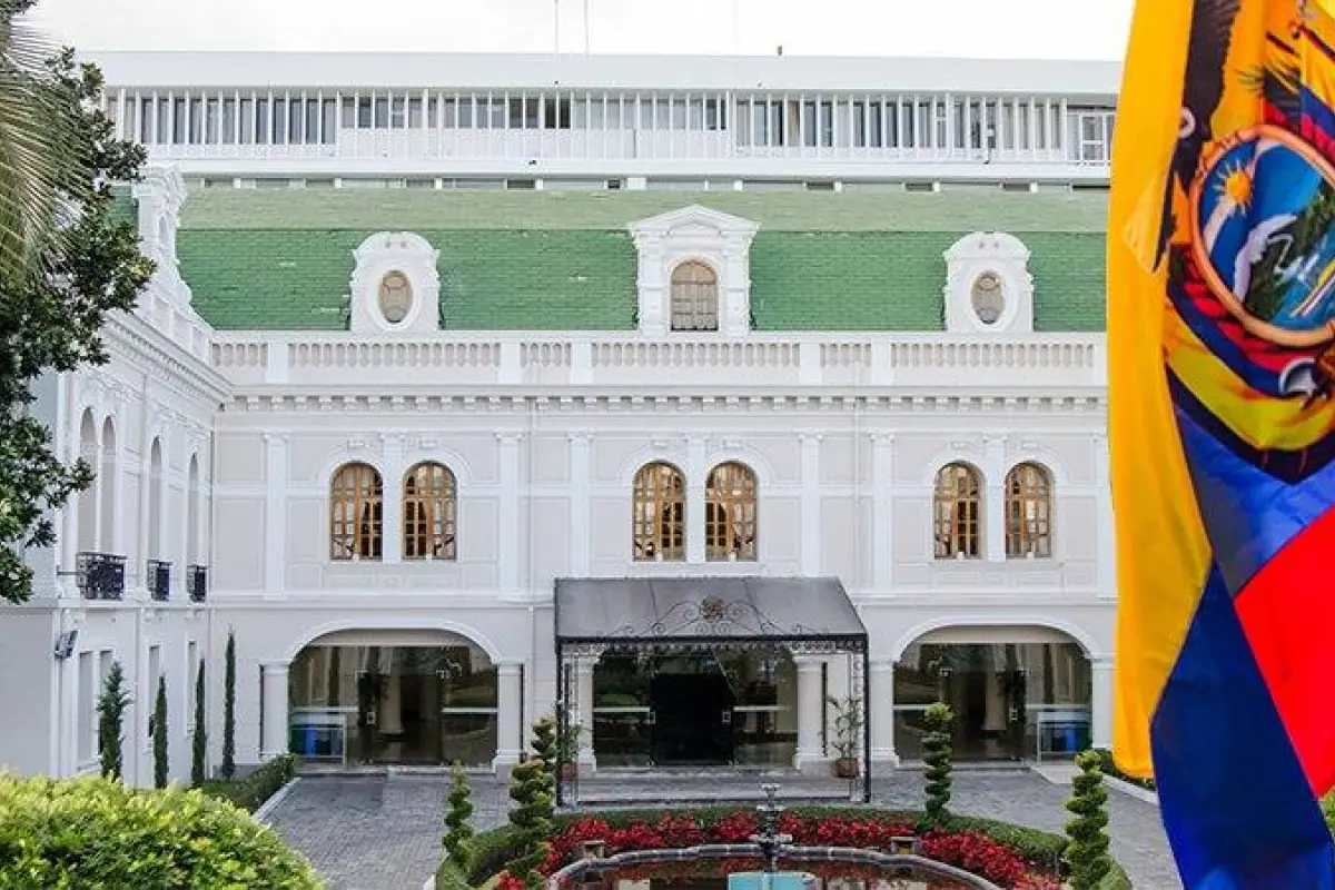 Ecuador condena ataques de Irán contra Emiratos Árabes Unidos y rechaza violencia internacional