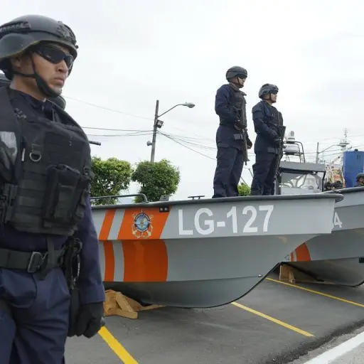 Armada del Ecuador recibe embarcaciones tácticas para el control antinarcóticos en el mar territorial