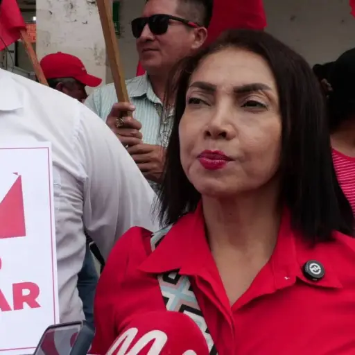 Mery Zamora: “Diana Atamaint y el CNE están preparando el terreno para que la papeleta tenga una sola cara”