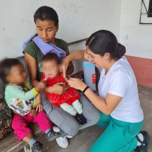Vacunación en Ecuador se intensifica contra el sarampión en las 24 provincias