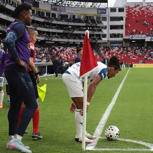 Liga de Quito venció a Guayaquil City en un encuentro marcado por el protagonismo del VAR