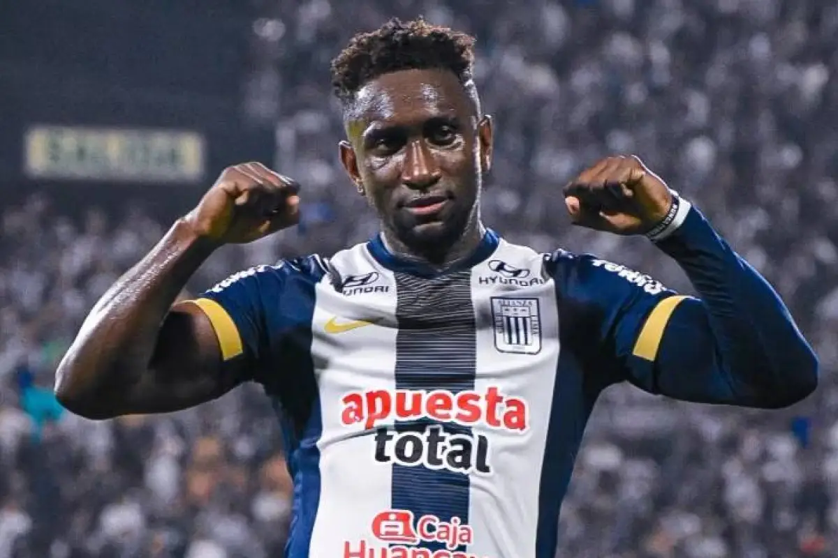 Eryc Castillo destaca en victoria de Alianza Lima en Perú, Redes Sociales