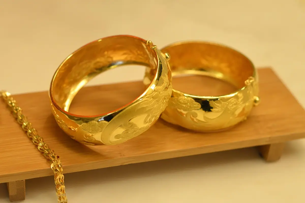 El precio del oro sigue en alza y con eso las joyas se revalorizan 