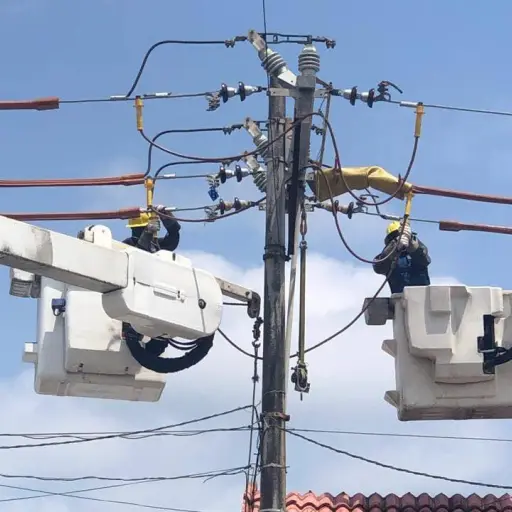 CNEL ejecutará cortes de luz en estos cantones de Ecuador: revise fechas, horarios y sectores afectados