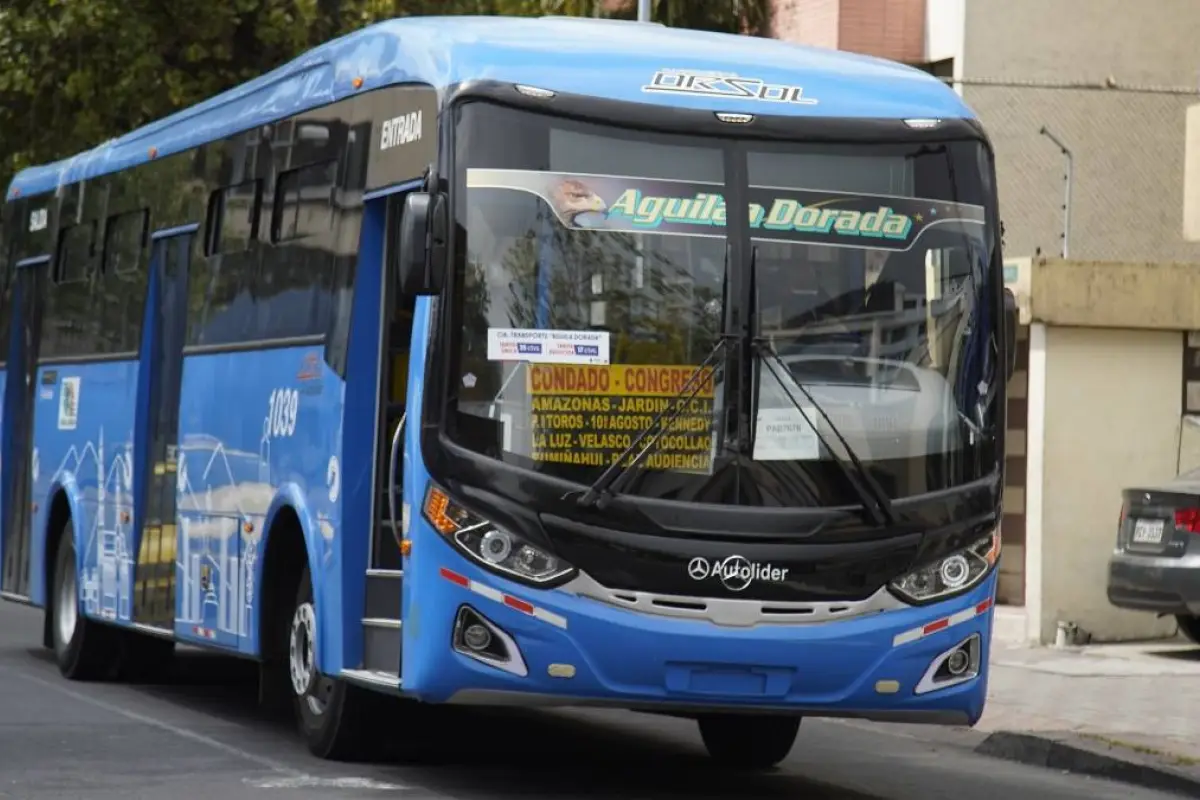 Transporte en Ecuador: ¿Hasta cuándo será la compensación que el gobierno ha confirmado a los transportistas?