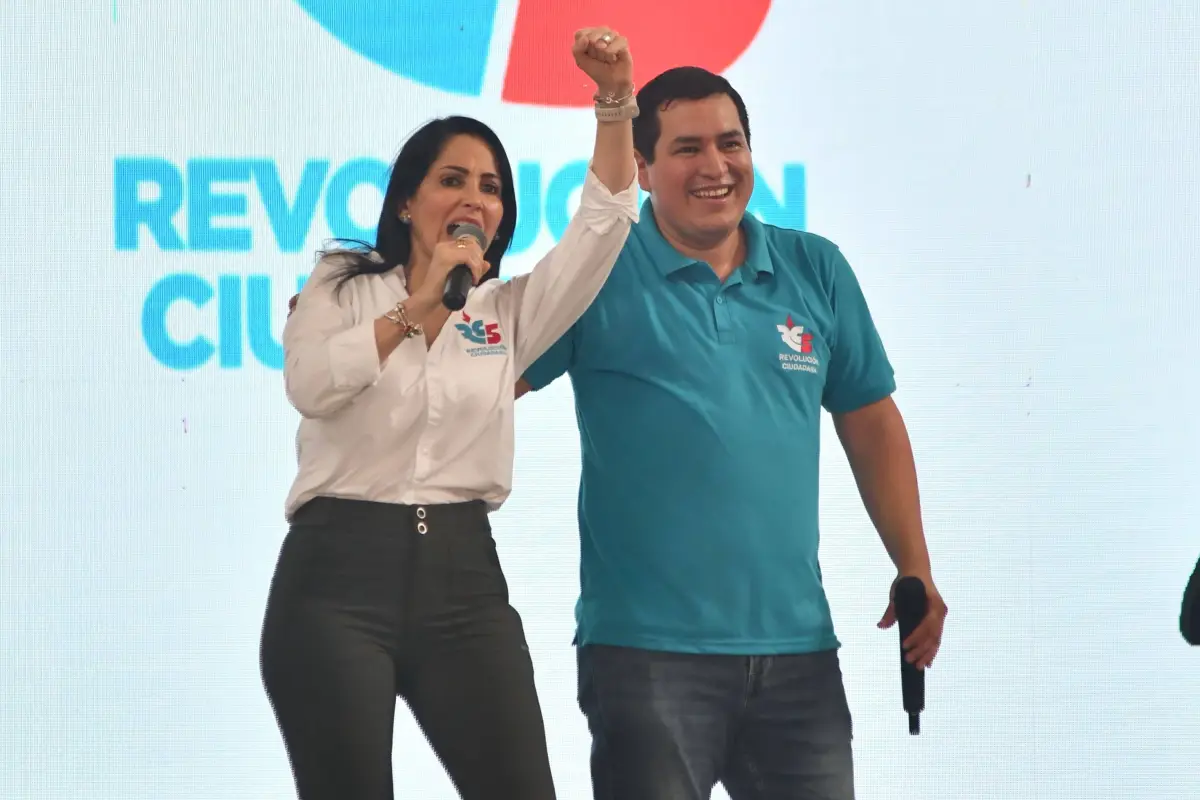 Portoviejo, 10 de junio de 2023. Presentación del binomio de la ARC5 para las Elecciones Anticipadas 2023, conformada por Luisa Gonzalez y Andrés Arauz., API/Ariel Ochoa.