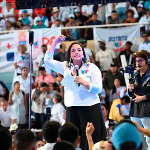 Gabriela Rivadeneira pide llevar el caso «Caja Chica» al pleno de la Asamblea Nacional